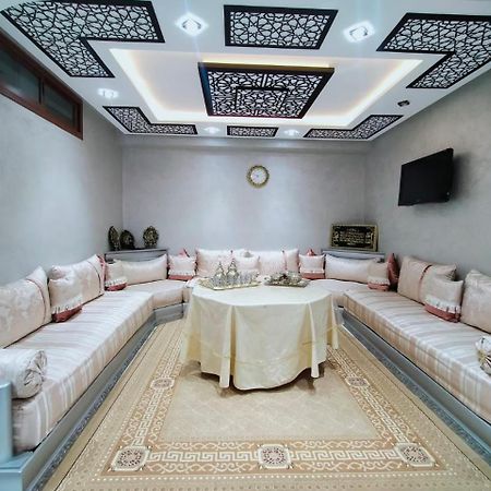 Appartement De Luxe A 7 Min De Centre De Ville A Petit Prix Pour Passer Un Agreable Sejour Marrakesh Extérieur photo